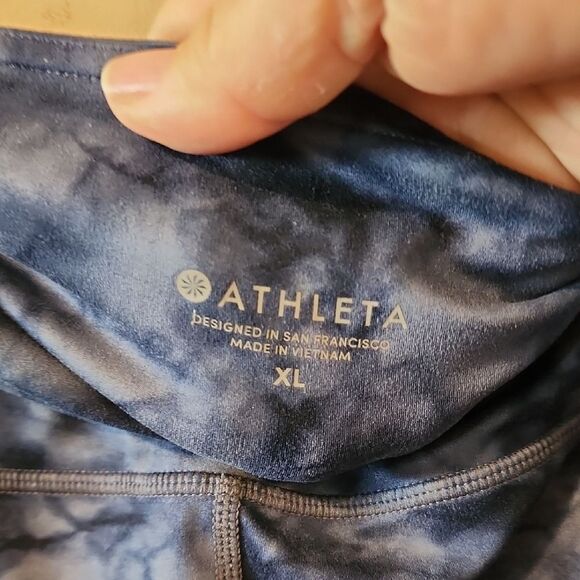 Athleta Blue Tie-Dye Performance Leggings XL EUC - Picture 2 of 4